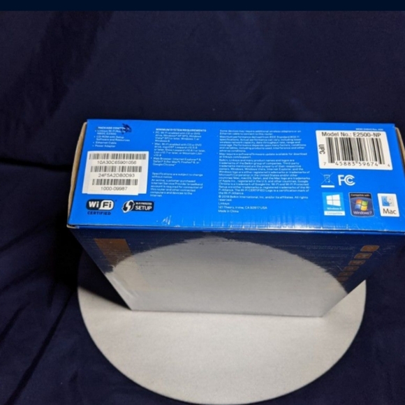 Linksys N600 Router - Picture 5 of 5